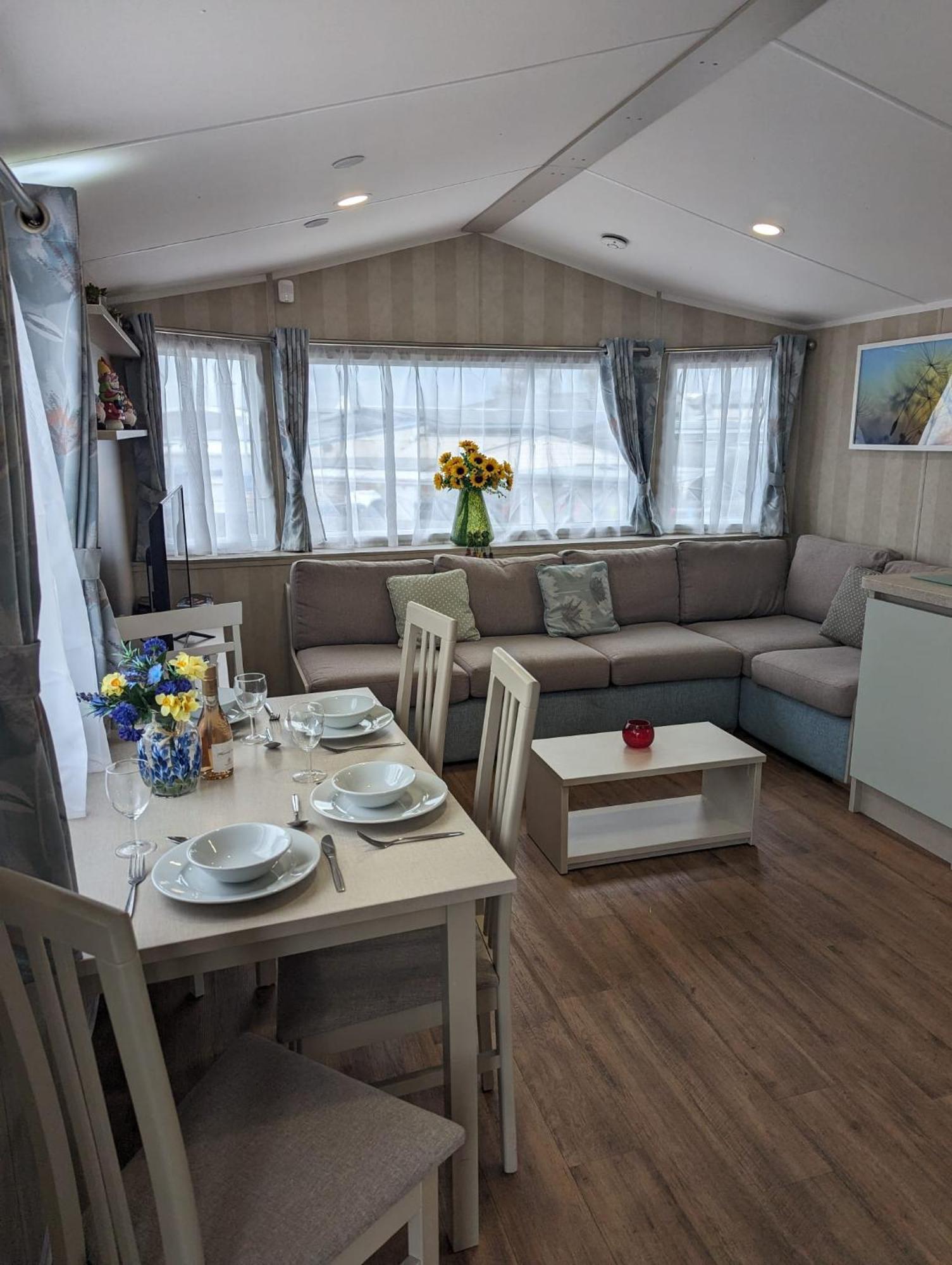 Accessible Friendly Modern Family Caravan Littlesea Haven Weymouth Wyke Regis Exterior foto